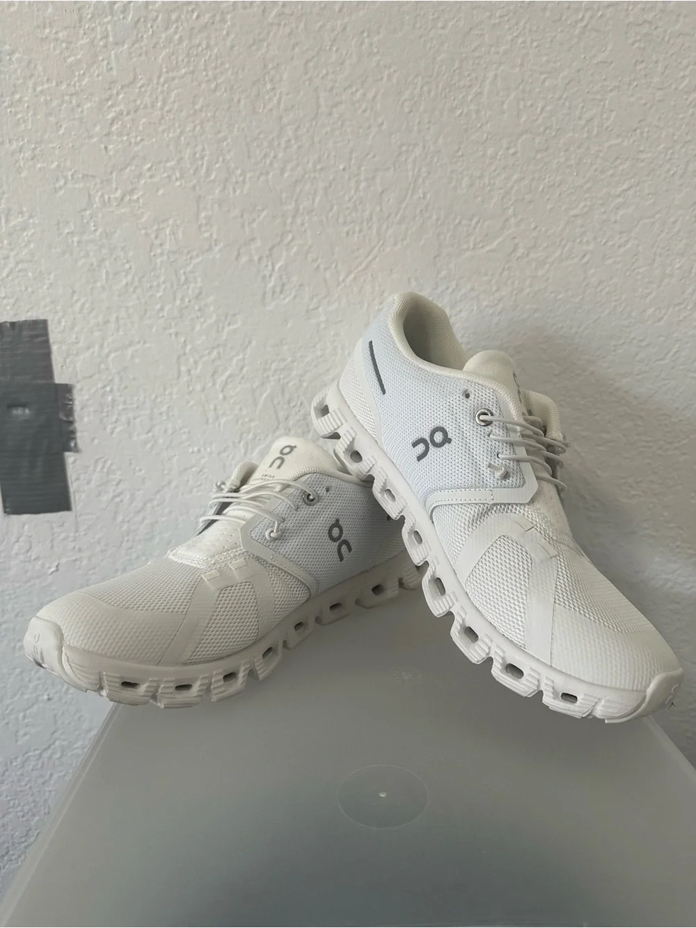 On Running Clouds 5 White Mesh Cloud Sneakers